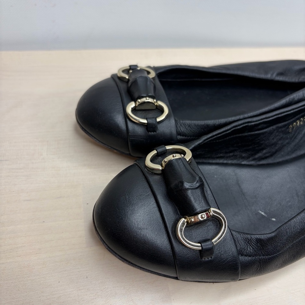 Gucci Black Leather Flats with Gold Accents - Picture 2 of 9